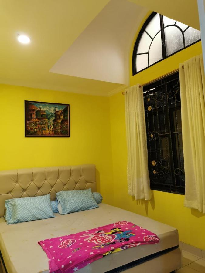 Villa Wubao Kota Bunga 3 Kamar Harga Budget Cinengangirang Exterior photo