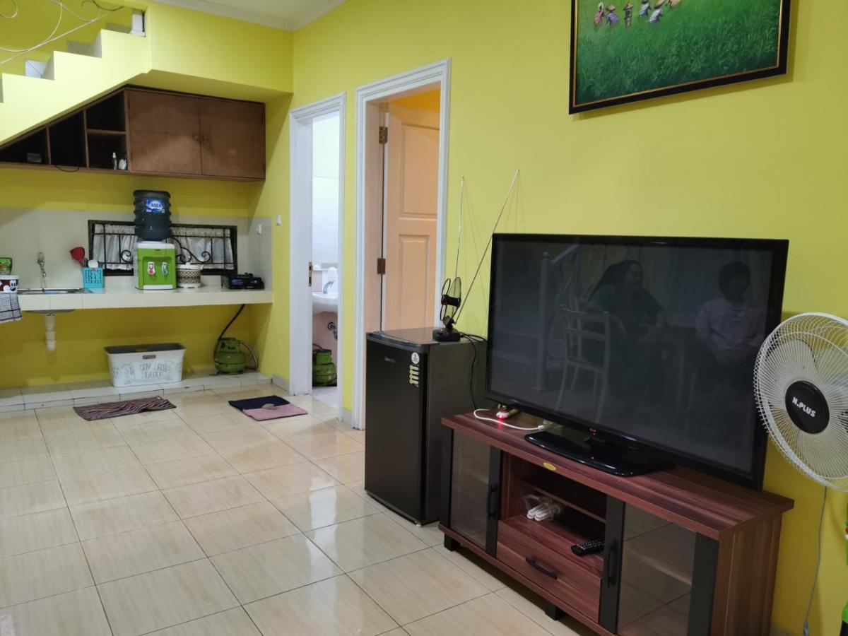 Villa Wubao Kota Bunga 3 Kamar Harga Budget Cinengangirang Exterior photo